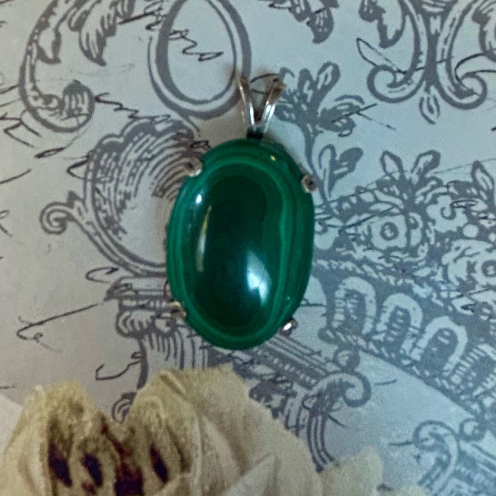 Vintage Malachite and Sterling Silver pendant